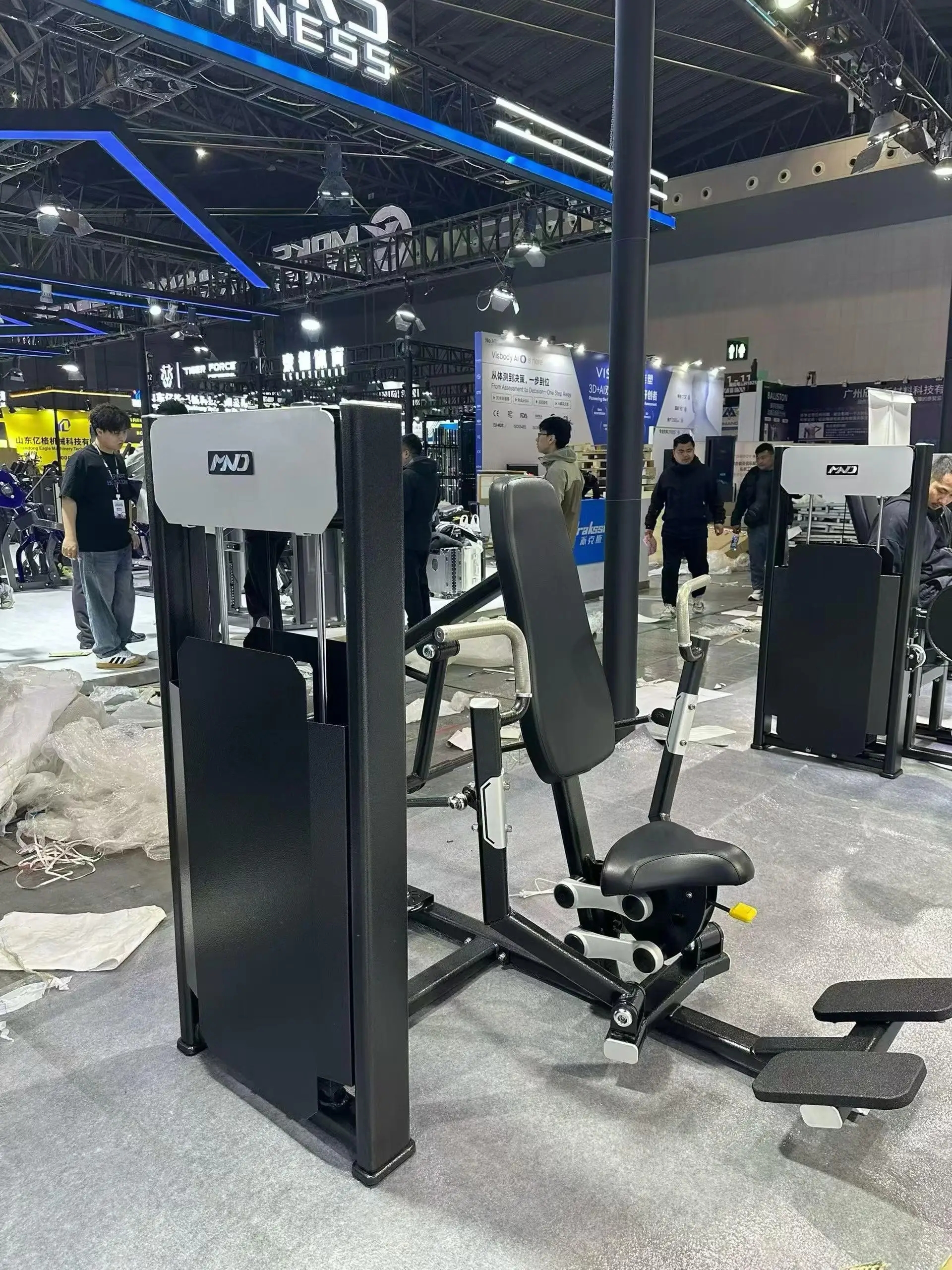 2026 آلات الصالة الرياضية الاحترافية الجديدة MND Fitness Factory التجارية آلة الضغط على الكتف المحملة بصالة الألعاب الرياضية