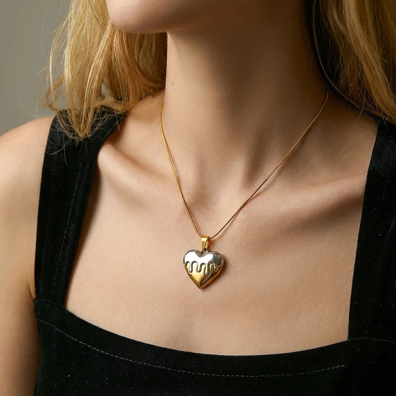 Two Tone Heart Pendant Necklace 18K Gold Plated Stainless Steel Melting Heart Snake Chain Necklace Tarnish Free